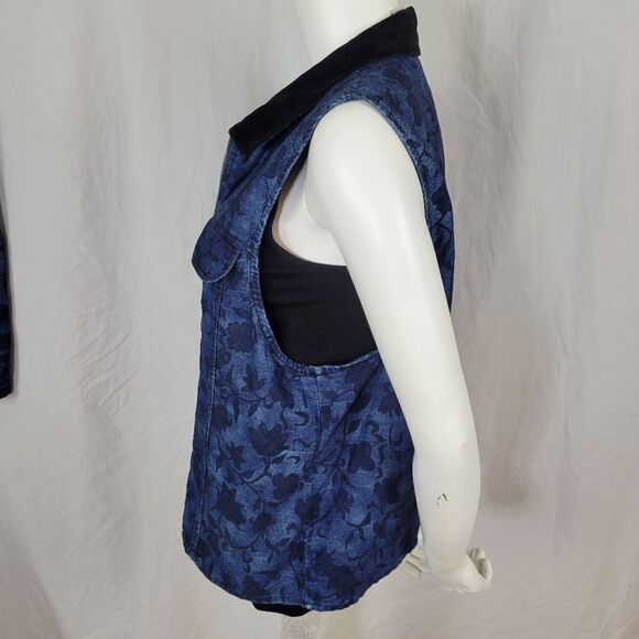 Capacity Blue Denim Floral Print Skirt and Vest Set Size 1X - Picture 5 of 9